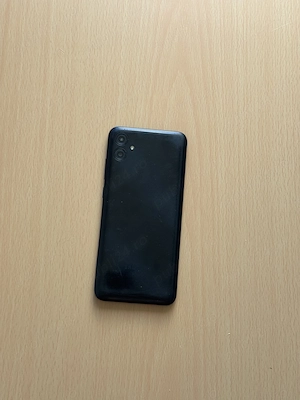 Samsung A04e -piese  placa de baza buna liberă !