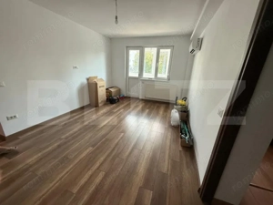 Apartament 3 camere, 58 mp, renovat complet - zona Tatarasi - imagine 3