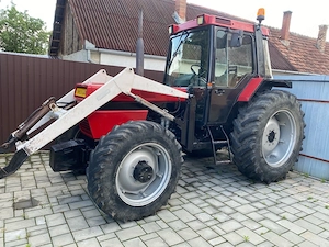 Tractor Case Internațional 1056 XL