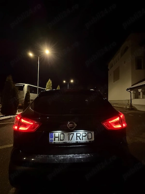 vând Nissan Qashqai  - imagine 2
