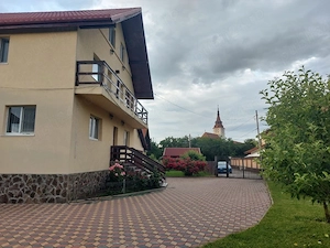   Casă+Pensiune 2 corpuri, 1.300 mp teren, Sânpetru Central - imagine 3