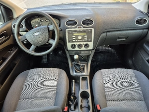  Ford Focus 1,6 i Benzină Anul 2006 Înmatriculat  - imagine 9