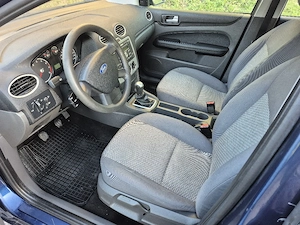  Ford Focus 1,6 i Benzină Anul 2006 Înmatriculat  - imagine 8