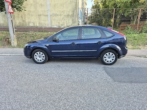  Ford Focus 1,6 i Benzină Anul 2006 Înmatriculat  - imagine 4