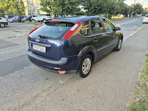 Ford Focus 1,6 i Benzină Anul 2006 Înmatriculat  - imagine 5