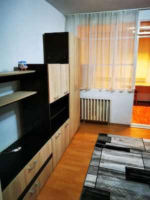 Proprietar,inchiriez garsonieră de 30 mp, zona Expo Transilvania, Mărăști