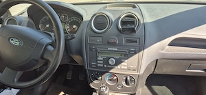 Vând Ford Fiesta an 2008 pe motorina în stare perfecta de funcționare. - imagine 4