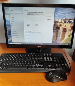  Calculator complet, unitate, monitor, tastatura - imagine 4