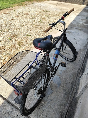 Vând bicicleta BMX