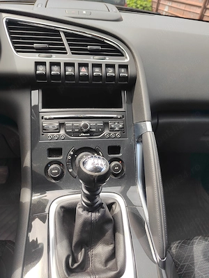2015 Peugeot 2.0 BlueHDi (150 CP), 150 000 KM  - imagine 8