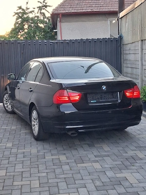 BMW E90 320  Lci 2.0d 2010 euro5 xenon navi angeleys - imagine 5