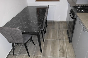 Vanzare apartament 2 camere Cartierul Solar, mobilat, utilat, cu loc de parcare subteran - imagine 3