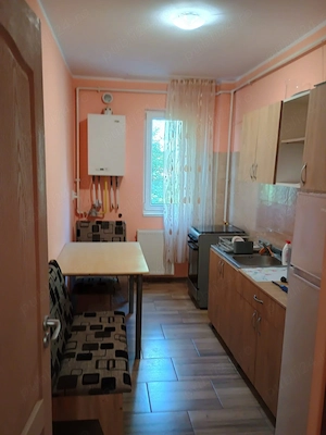 Apartament cu o cameră de închiriat  - imagine 2