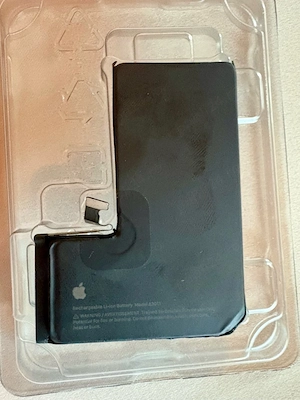 Vand baterie iPhone refurbished A3011