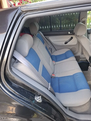Vând Golf 4 