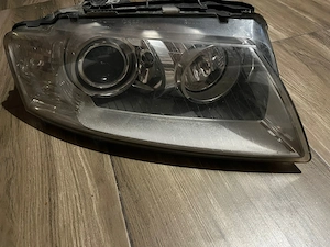 Faruri Audi A8 d3  - imagine 2