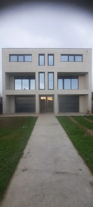 Inchiriez Spatiu Comercial Cumpana