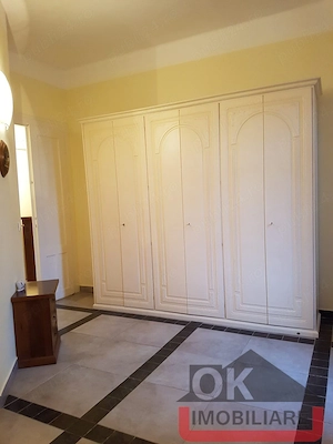 Apartament 5 camere zona Centrala - imagine 7