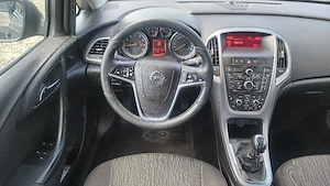 opel astra j 2015 euro 6 1.6 benzina - imagine 2