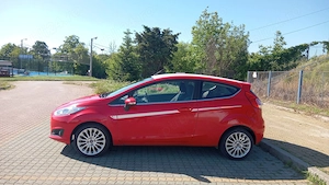 Ford Fiesta 2015 - imagine 9