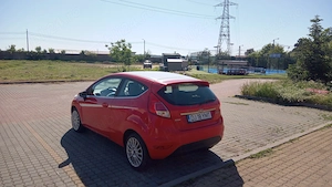 Ford Fiesta 2015 - imagine 8