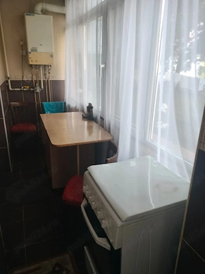 inchiriez apartament  - imagine 2