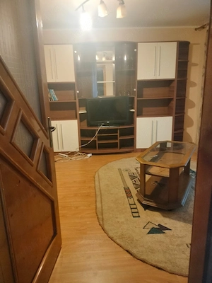 inchiriez apartament  - imagine 4