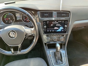 Vand Volkswagen eGolf 2020 - imagine 4
