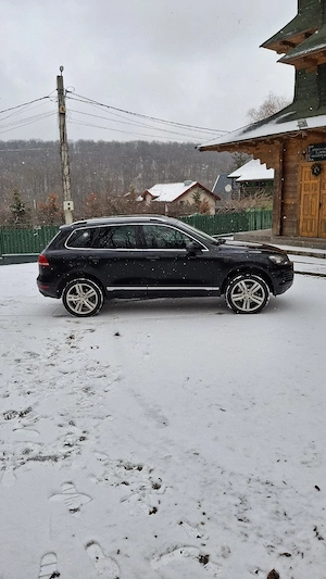 VW Touareg 2011 | 3.0 TDI (245 CP) | Suspensie Pneumatică |  - imagine 5