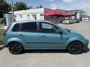 Ford Fiesta 2006 | 1.25 Benzină (75 CP)   Doar 114.092 KM reali   Al II-lea Proprietar - imagine 3