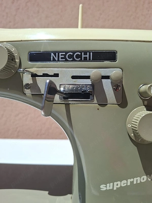 Mașină de cusut Necchi Supernova Automatic   model italian vintage