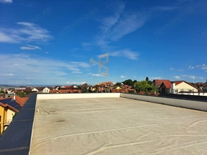 Penthouse 150 mp utili+ terase 200 mp+ 2 parcari subterane +curte 120 mp - imagine 20