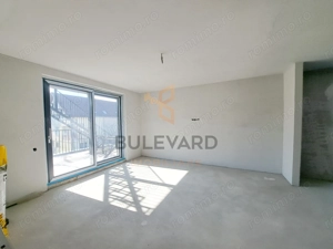 Penthouse 150 mp utili+ terase 200 mp+ 2 parcari subterane +curte 120 mp - imagine 6