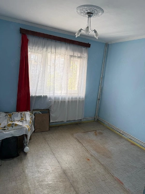Proprietar, apartament 2 camere , decomandat  - imagine 4