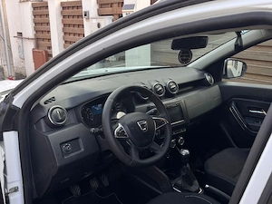 Dacia Duster 1.5 dci, 115cp, 4x4 - imagine 4