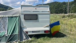 Rulotă de vânzare , stare foarte bună . - imagine 2