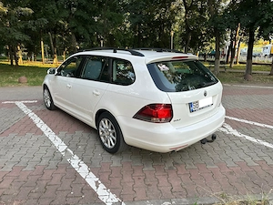 Volkswagen Golf VI 1.6 TDI BlueMotion   2011 - imagine 4