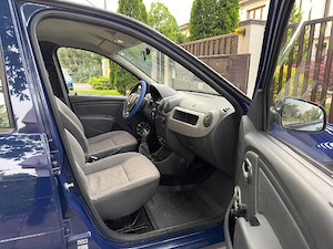 Dacia Logan - imagine 3