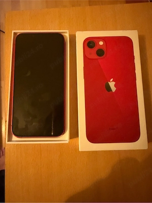 Vând iPhone 13 Red Product 256Gb full box