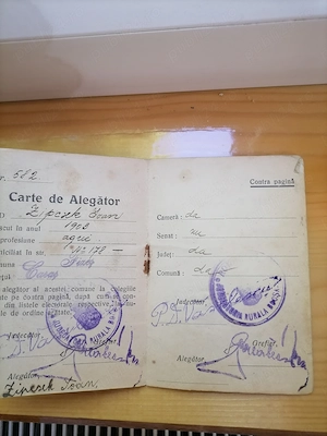 Carte de alegator 