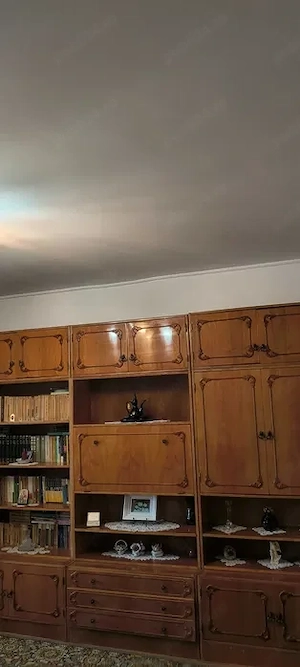 vand biblioteca sufragerie 