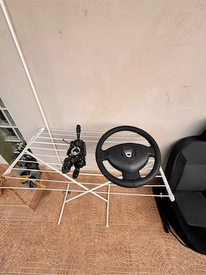 vand volan si bloc lumini dacia dokker