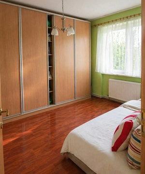 Apartament frumos  3 camere zona Ferenczi Károly - imagine 5