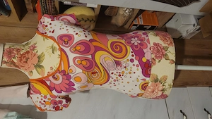 Bluza damă elegantă și feminina 