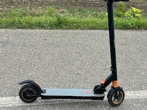 Trotinetă electrică 