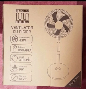 Ventilator NOU în cutie 2 modele 45W,înălțime reglabilă,viteză 3 trepte, oscilație 90 diametru 41cm