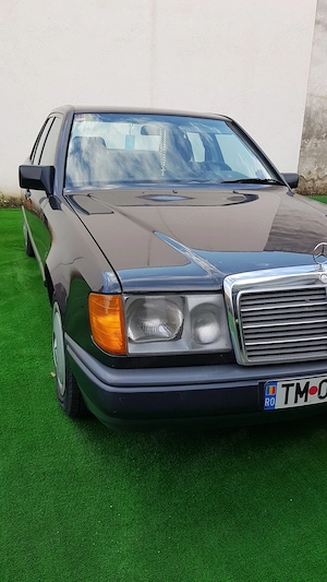 Mercedes Benz 200 Limusine W124, benzina, an fabricatie 1986 - imagine 4