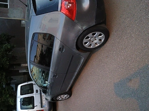 Vând golf 5 1.4 gpl - imagine 3