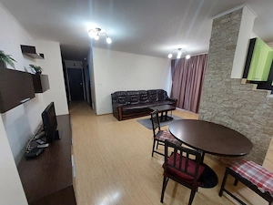 Închiriez apartament 3 camere Bermo Micălaca, garaj inclus - imagine 5