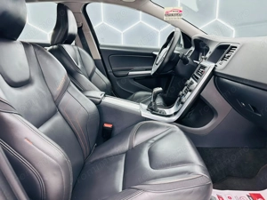 VOLVO V60 2016 2.0D E6 Garantie 12 Luni Rate Avans 0 Doar Cu Buletinul - imagine 17